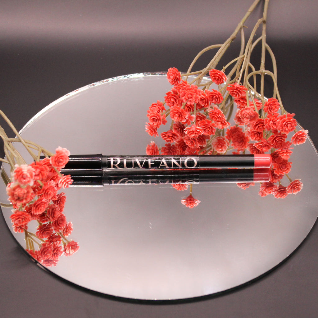 Sculpt Lip Liner